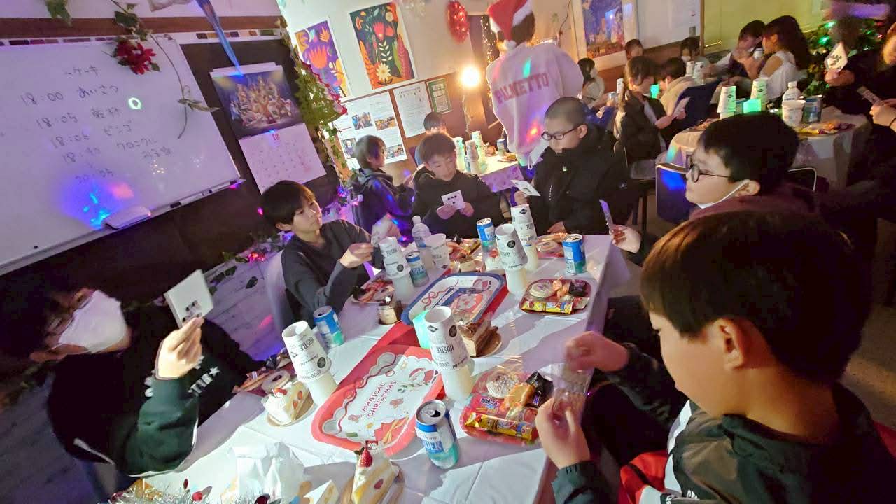 総社の子ども英会話 ソフィアゼミ2025小6限定 クリスマスパーティ★の画像